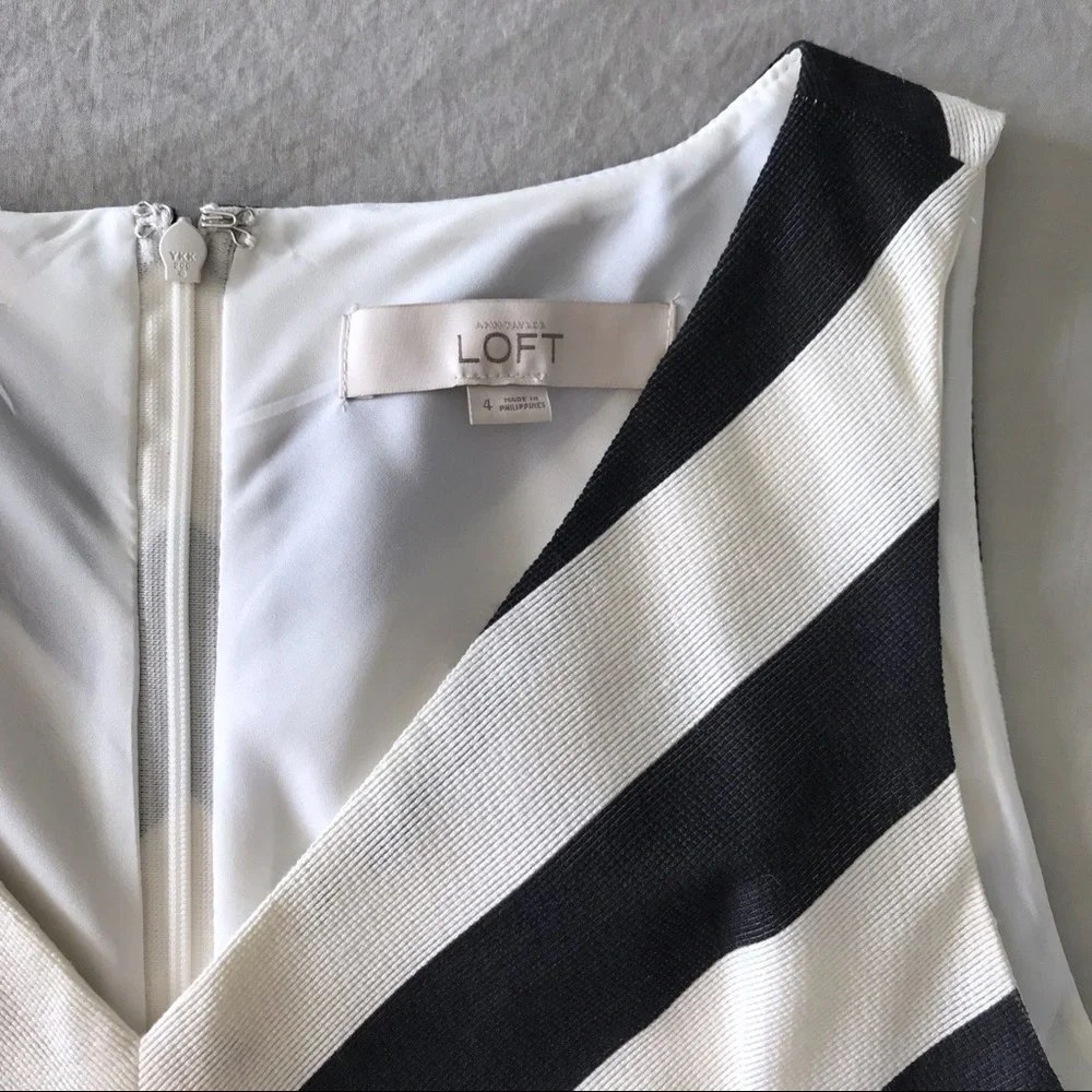 LOFT | Black & White Striped Mini Dress w/Pockets - Picture 2 of 4